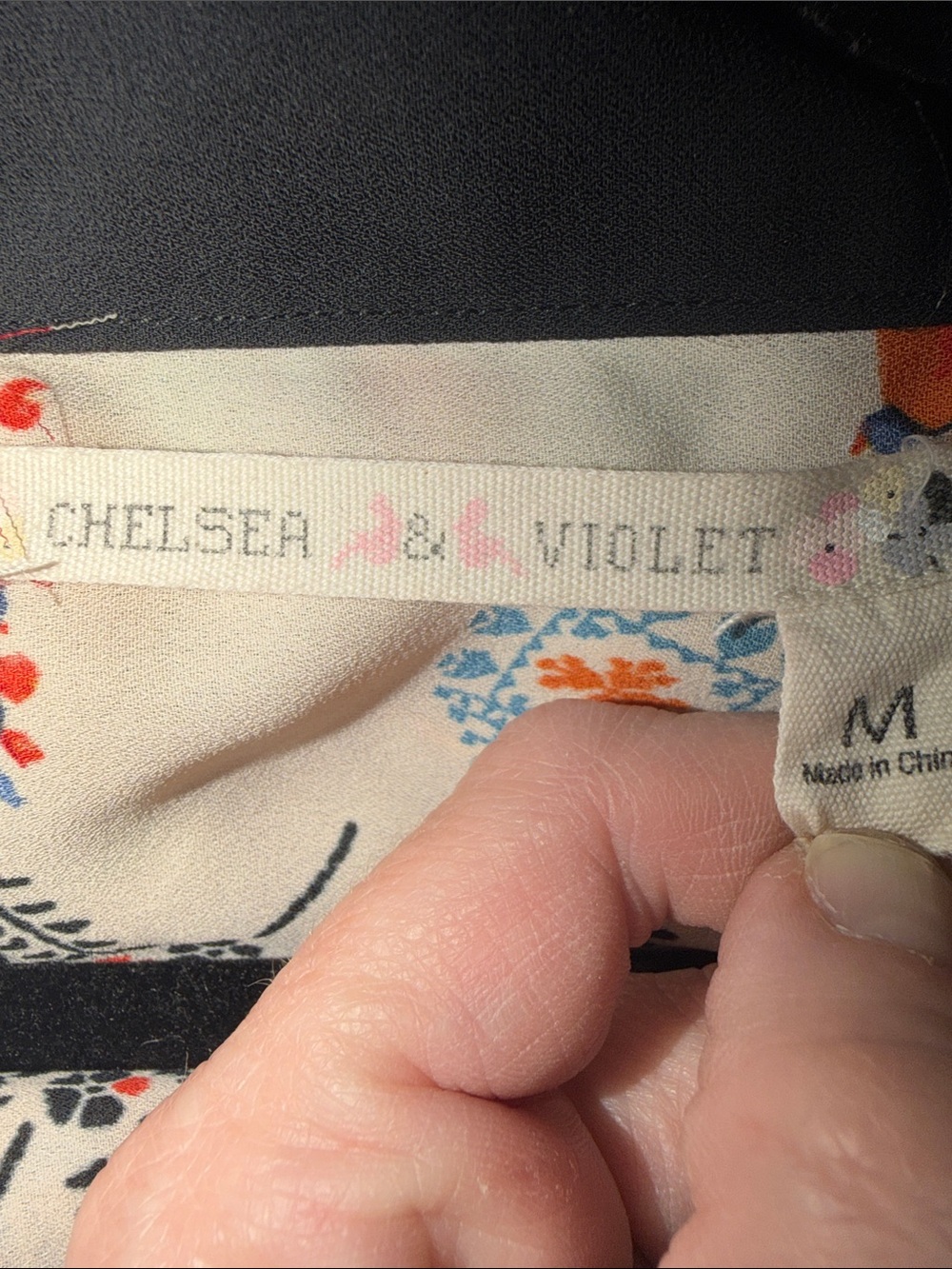 EUC Chelsea and Violet Ivory Floral Boho Duster Cardigan with Black Trim. Medium - Picture 5 of 6